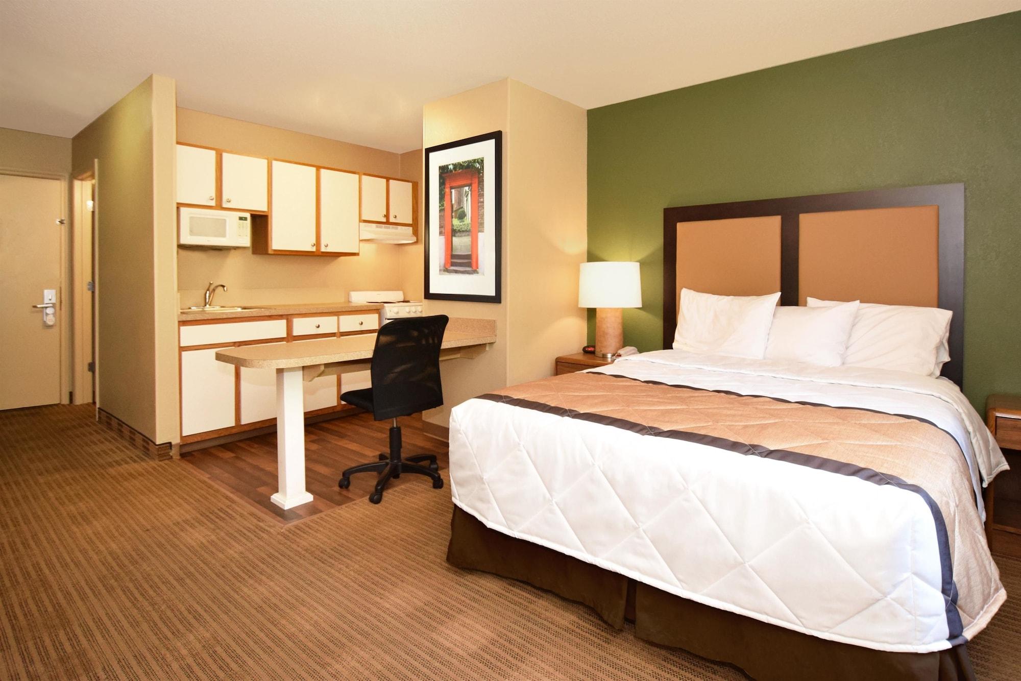 Extended Stay America Suites - Wichita - East Екстер'єр фото