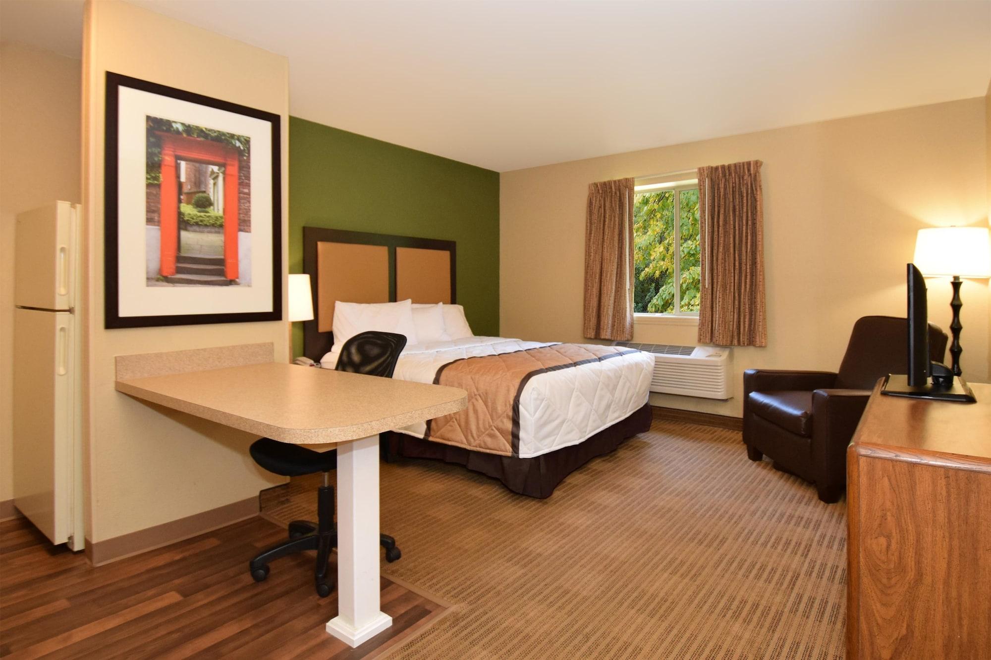 Extended Stay America Suites - Wichita - East Екстер'єр фото