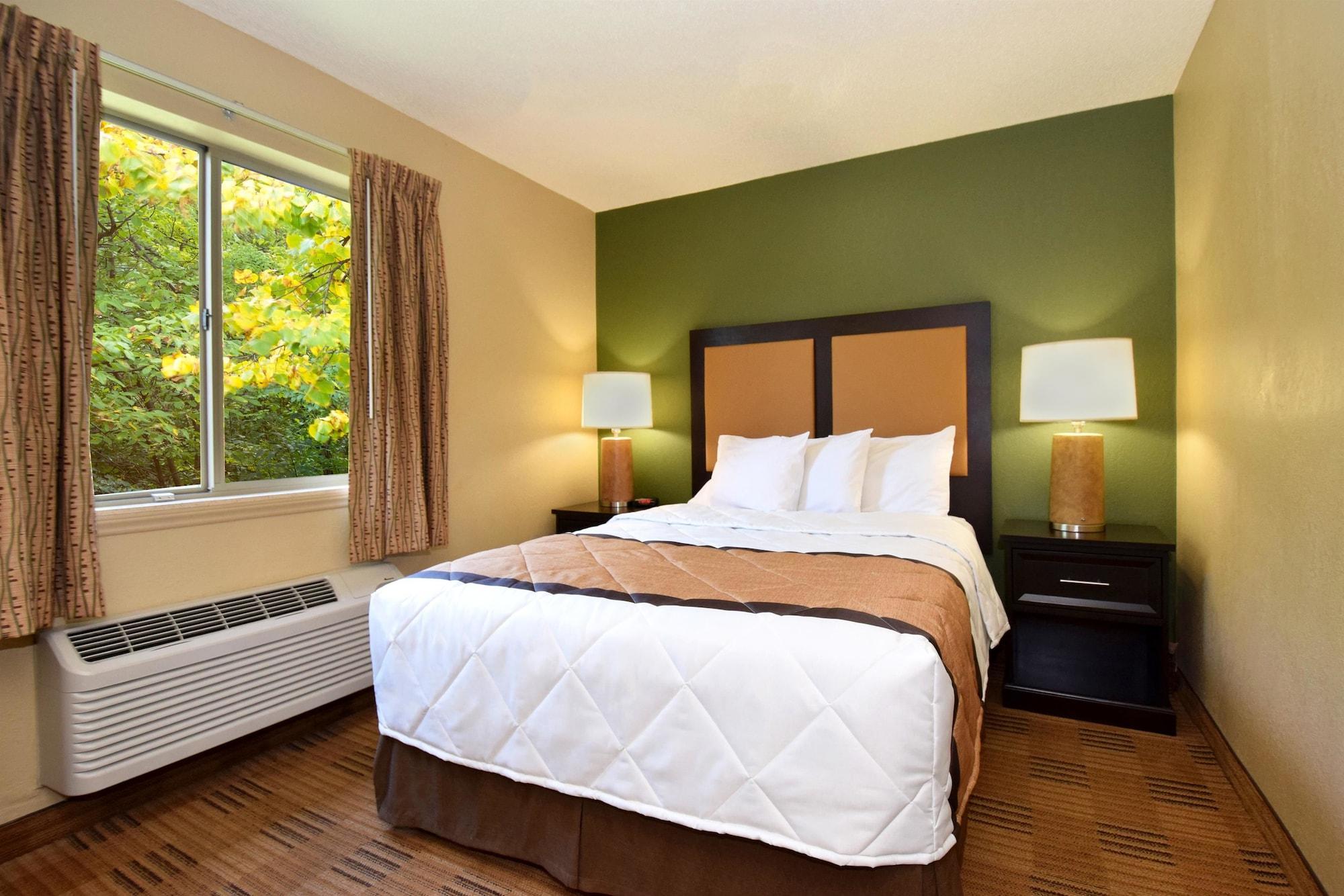 Extended Stay America Suites - Wichita - East Екстер'єр фото