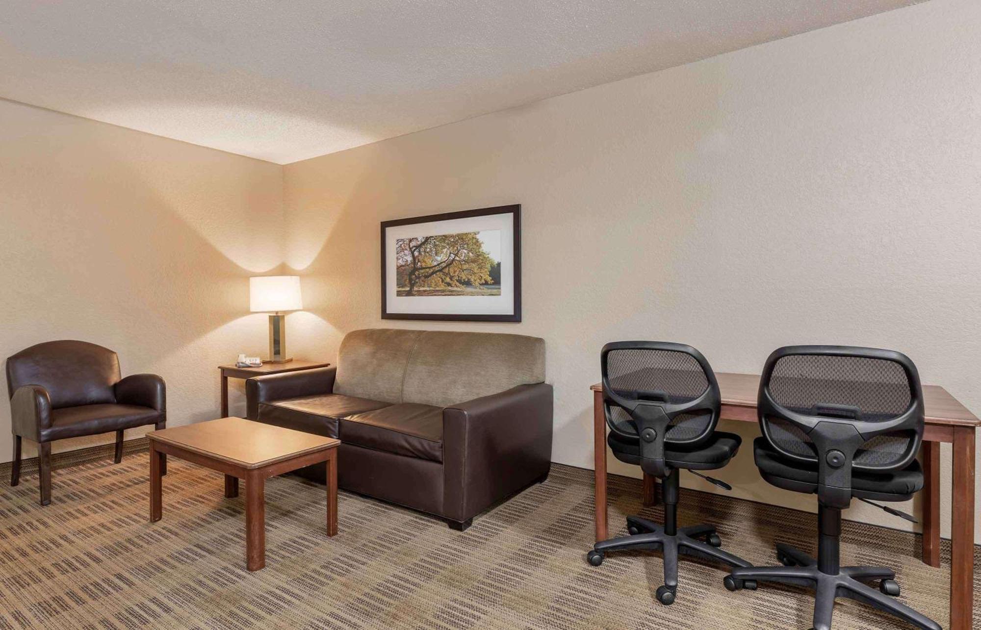 Extended Stay America Suites - Wichita - East Екстер'єр фото