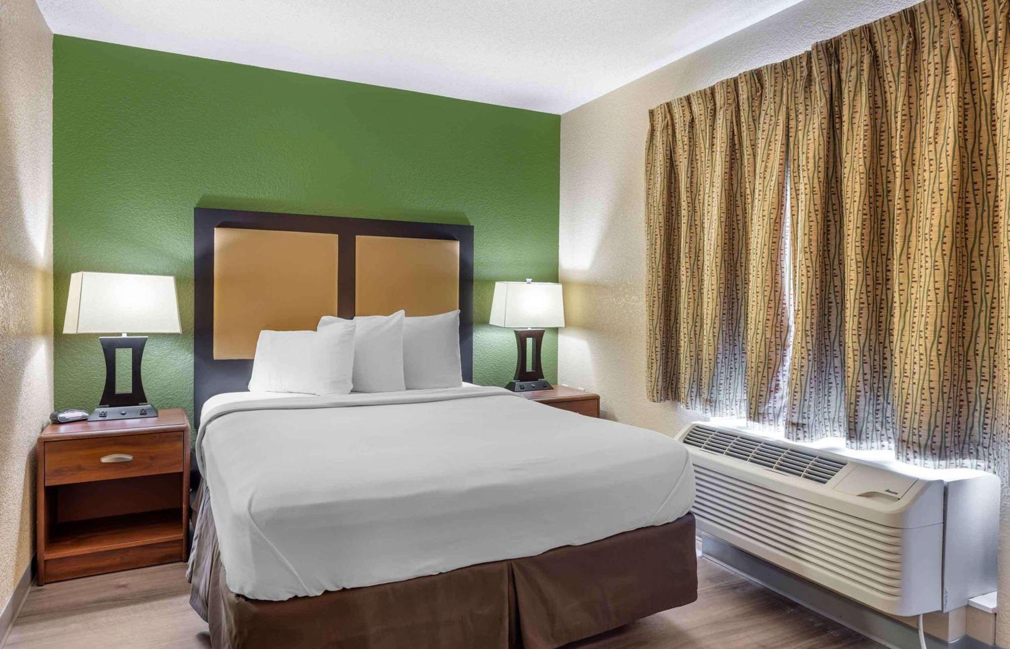 Extended Stay America Suites - Wichita - East Екстер'єр фото