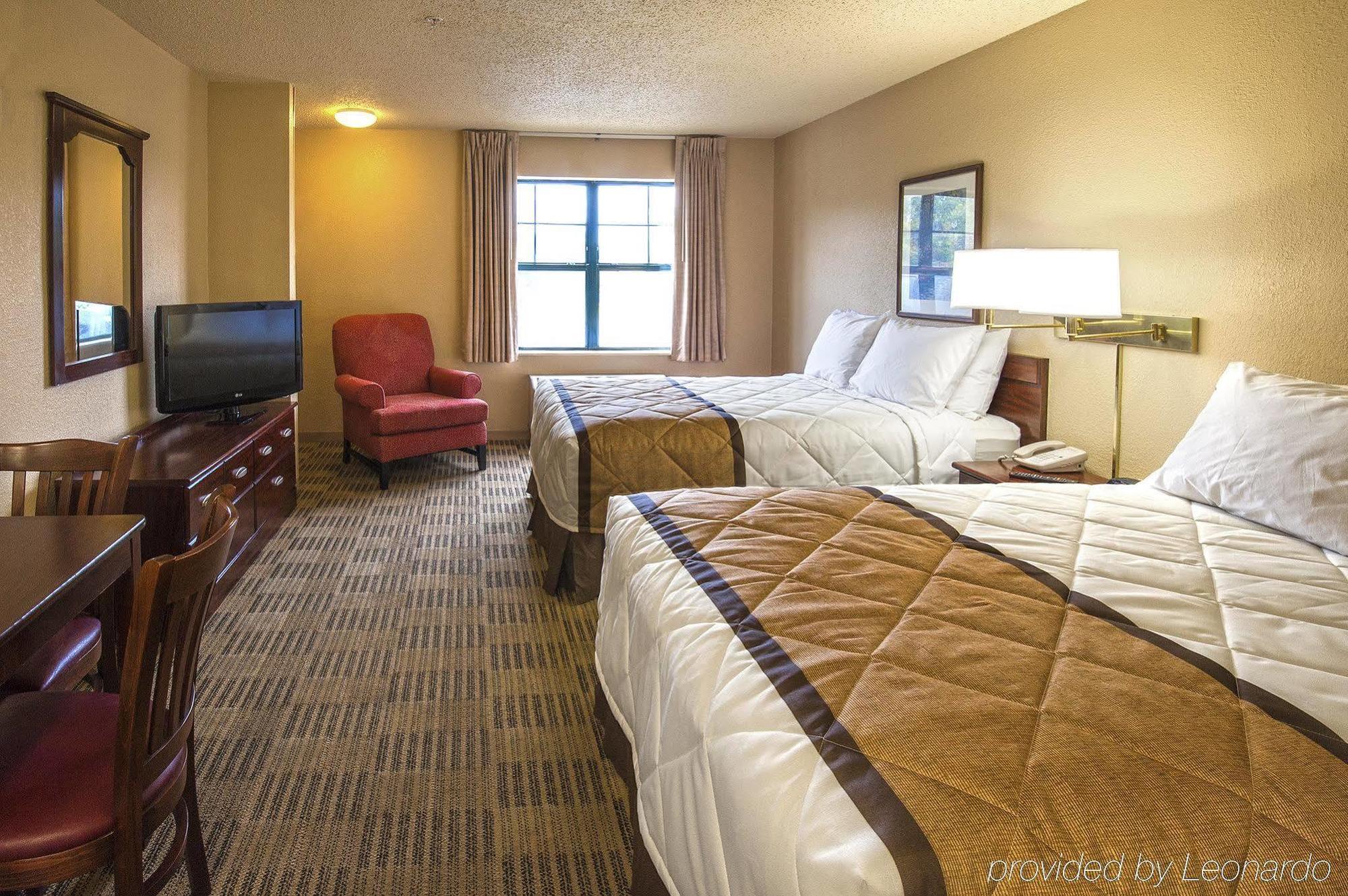 Extended Stay America Suites - Wichita - East Екстер'єр фото